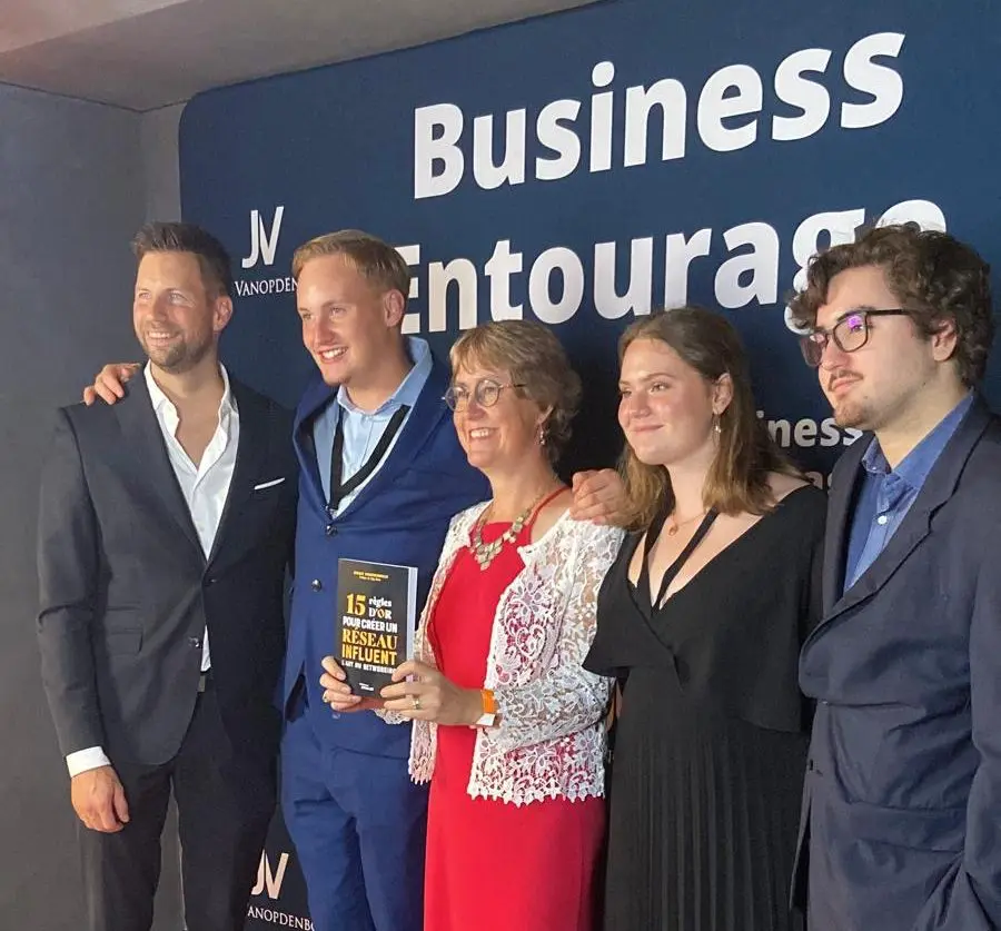 business_entourage_livre_release_soirée_smile_school