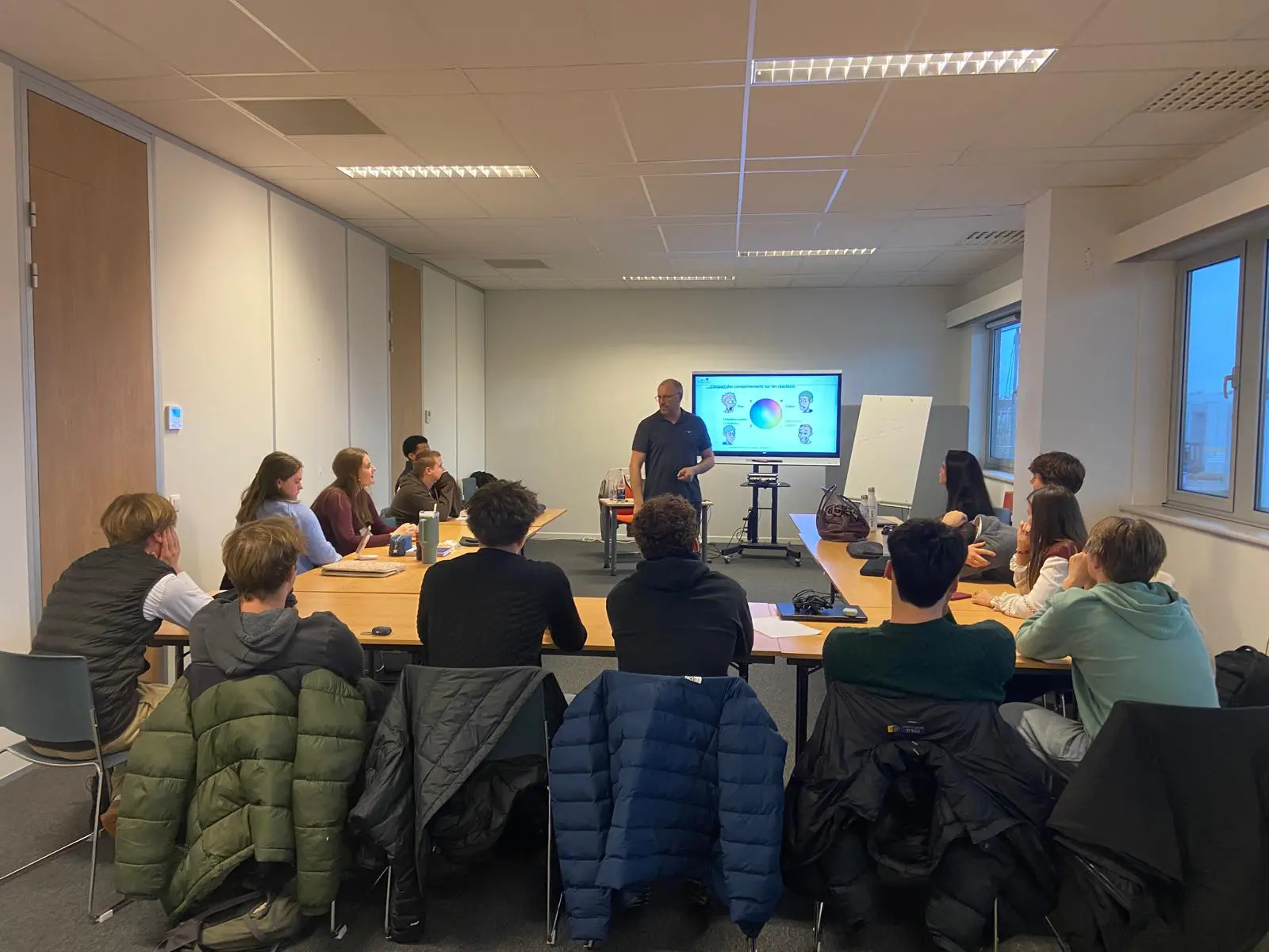 atelier_Alain_Bock_salle_de_classe_smile_school